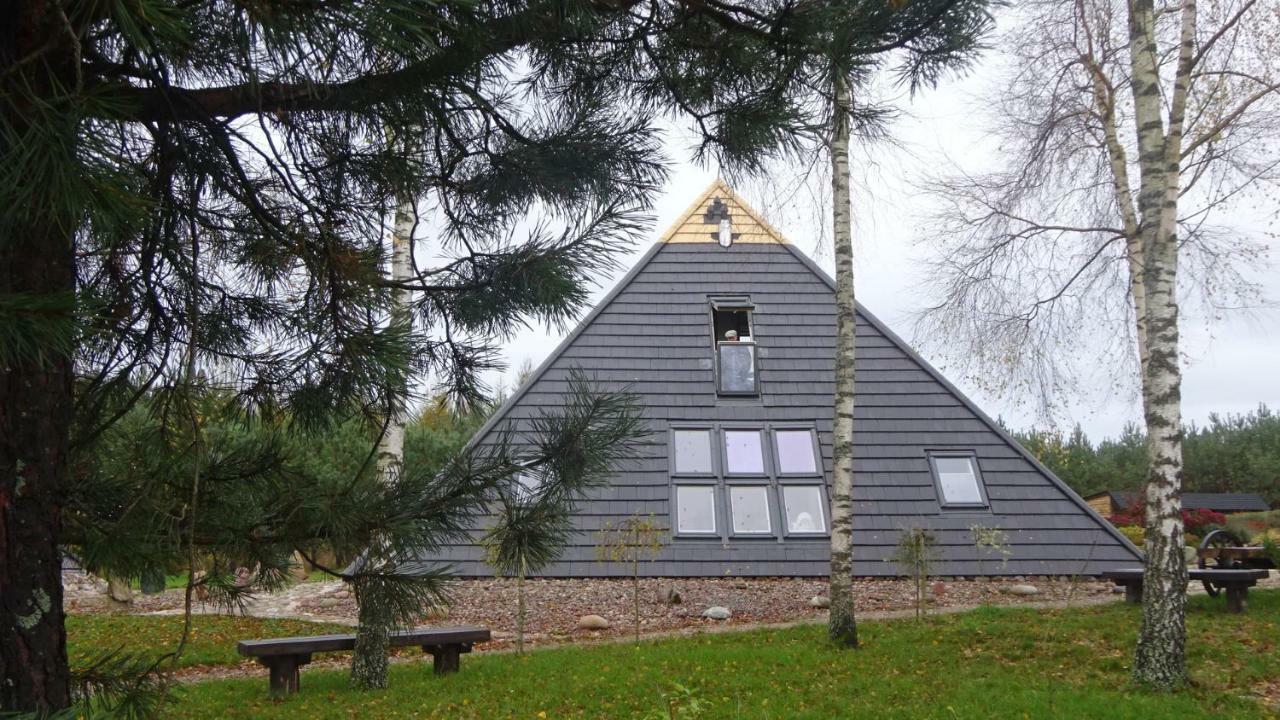 Tudobrze Noclegi W Piramidach Borzytuchom Exterior foto